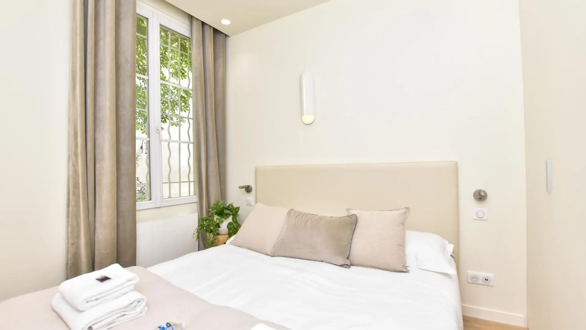 Spacious Apartment - 3Br-8P - Moulin Rouge パリ