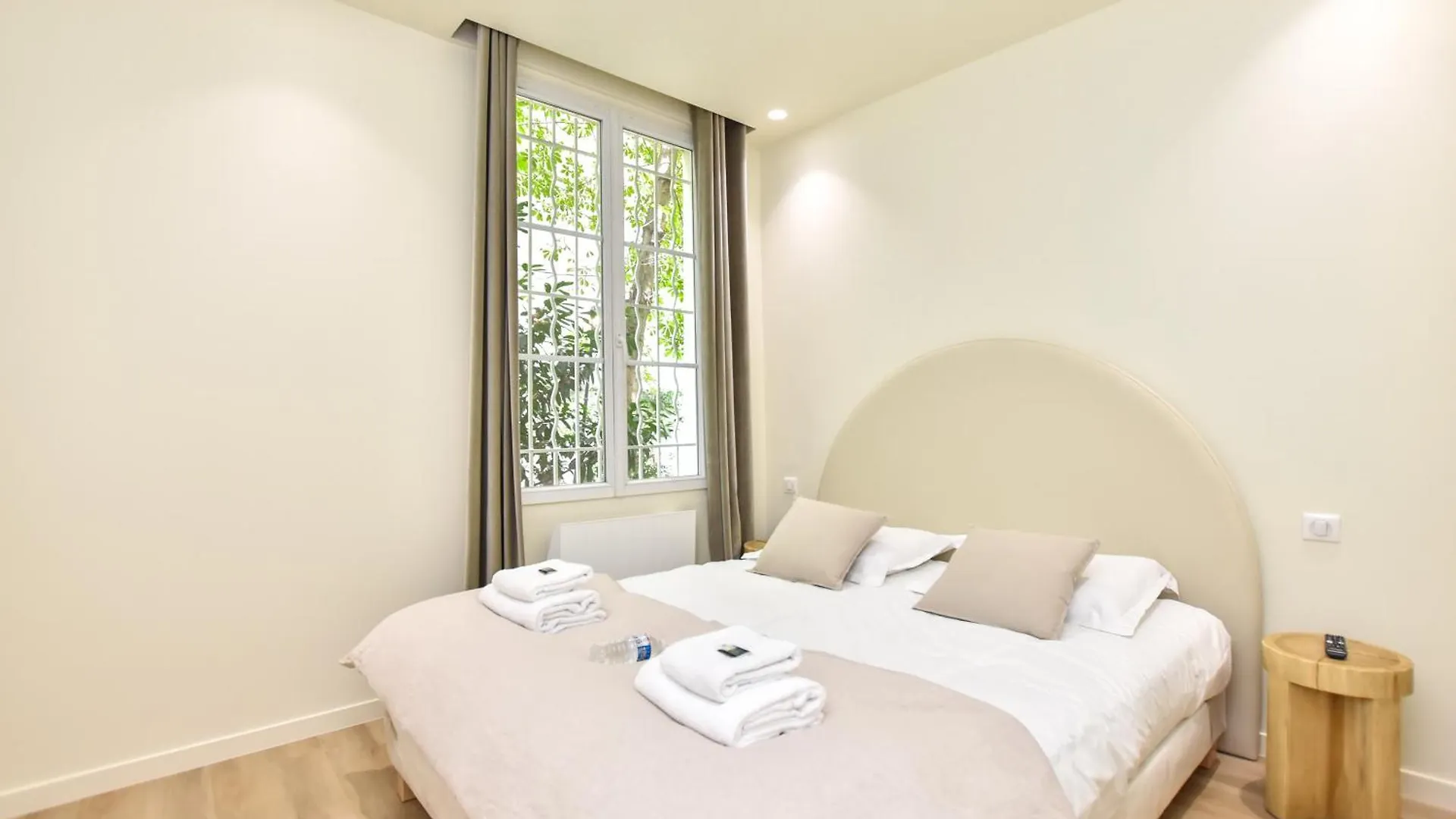 Spacious Apartment - 3Br-8P - Moulin Rouge パリ フランス